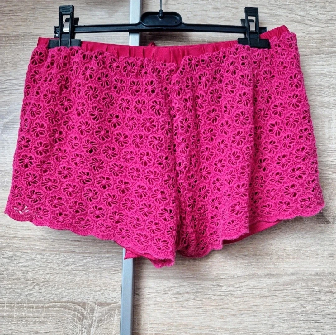 Short. – photo 2